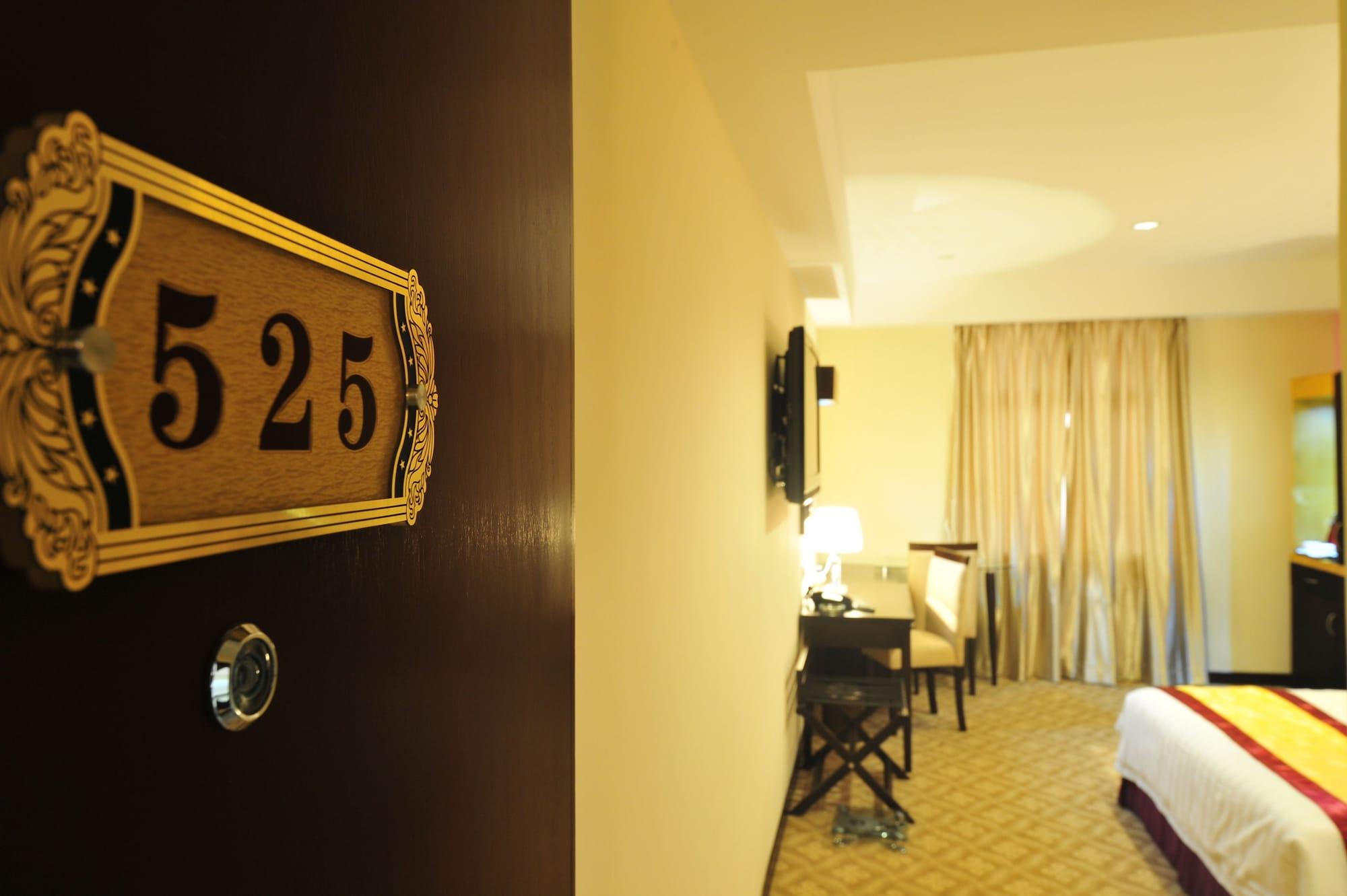 Hallmark Crown Hotel Malacca Eksteriør bilde
